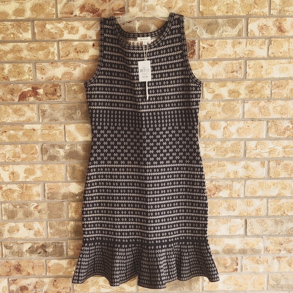 Max Studio Flounce Dress
